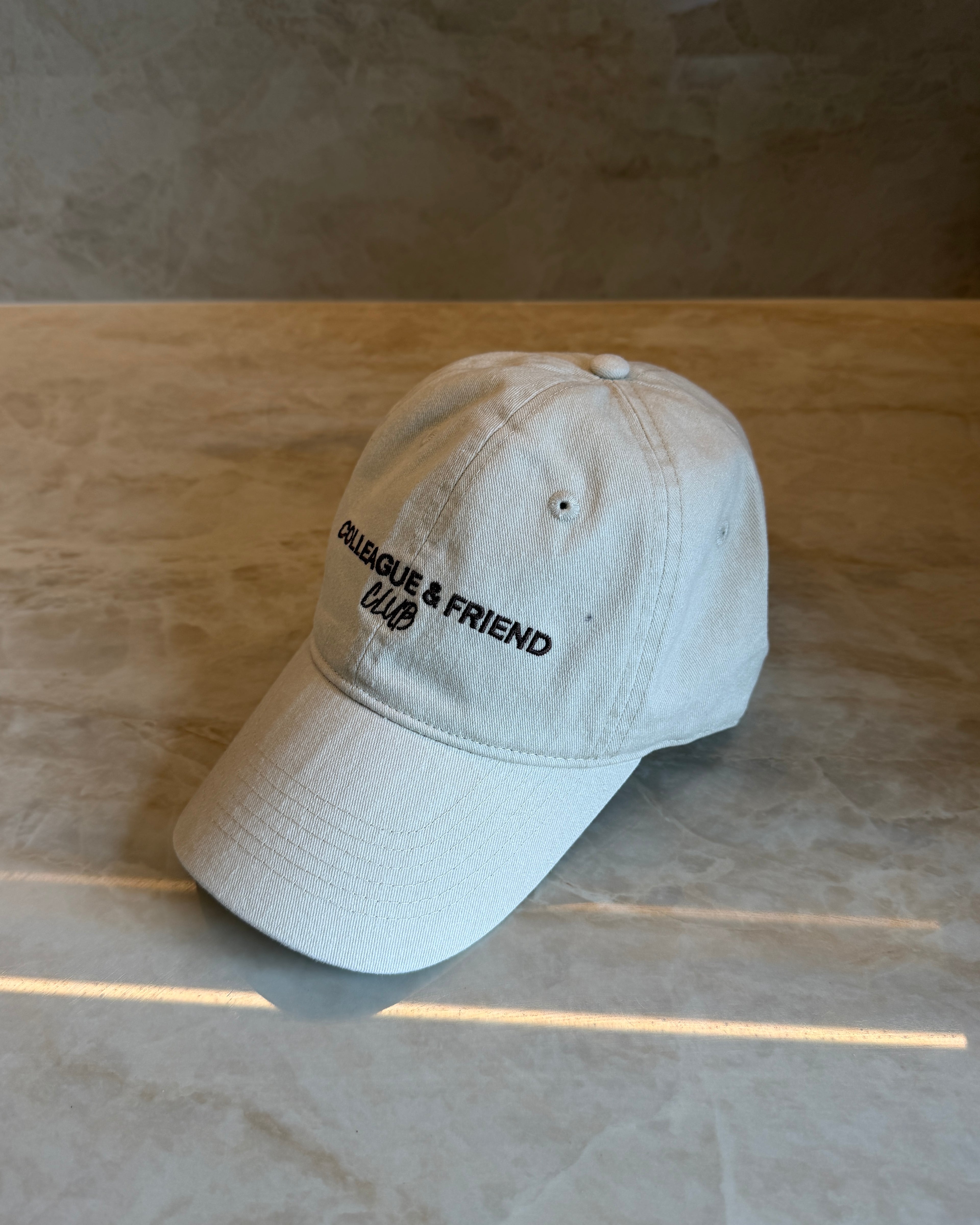 Colleague & Friend Club Caps Cream