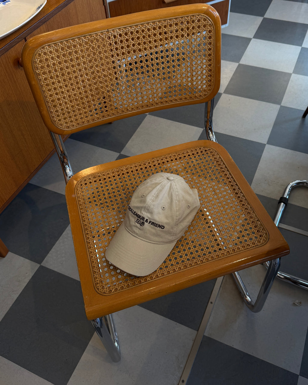Colleague & Friend Club Caps Cream